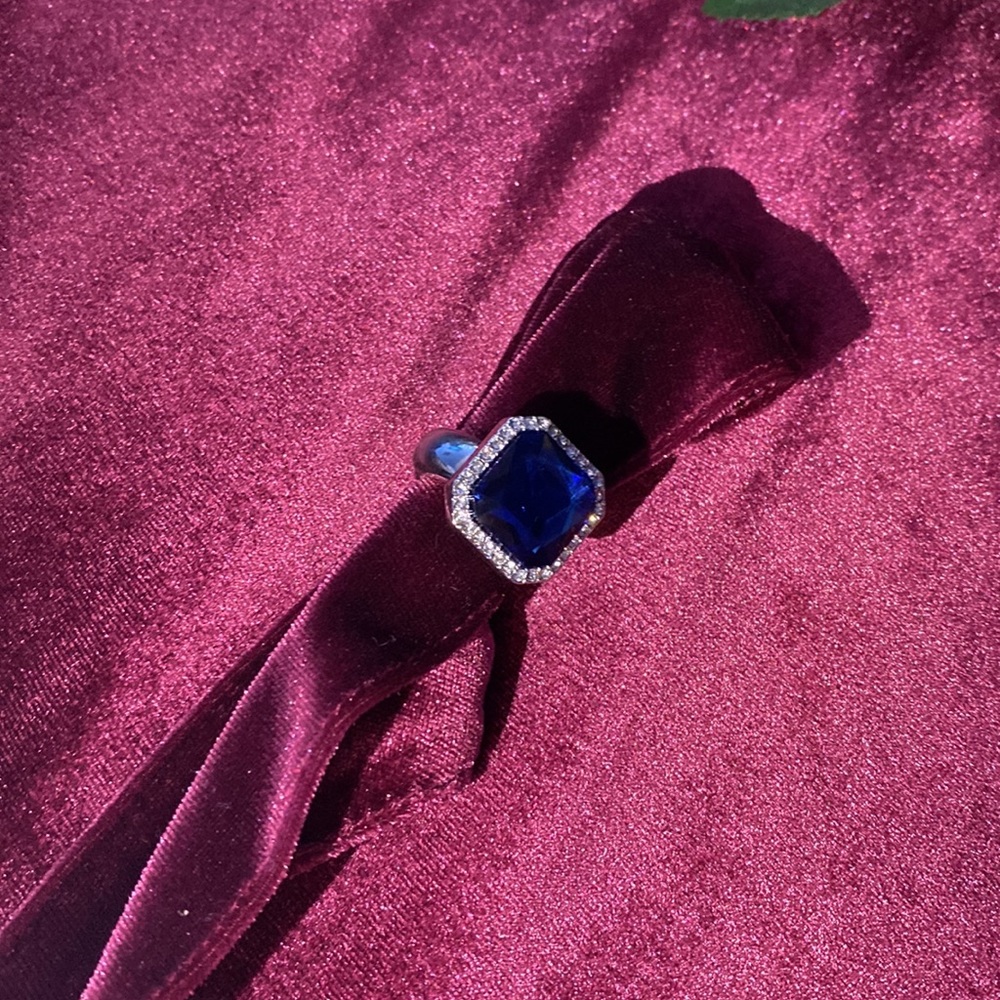 Statement Ring - image 4